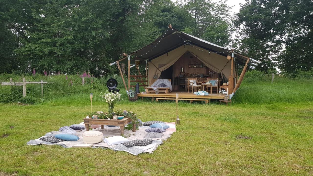 Hotel Glamping Des 2 Marguerites Bazoches-au-Houlme Esterno foto